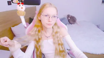 Blush_alert camvideo 18-Jun-26