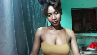 Prisca66 hot cam video 18-Jun-26