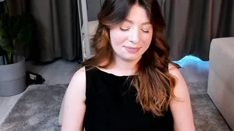 miravolt cam nude - 18 June 2026