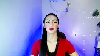 Queen_danaya nude cam (06-19-2026)