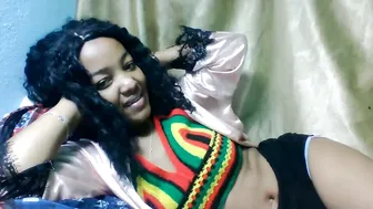 Myriamee squirt (06-19-2026)