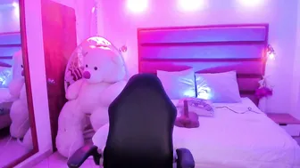 Catalehia_moonlightt (06/19/2026)