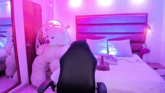 Catalehia_moonlightt (06/19/2026)