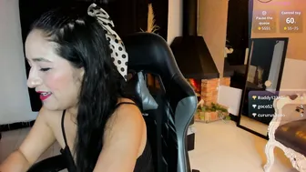 Abril_riios cam show - 06/19/2026