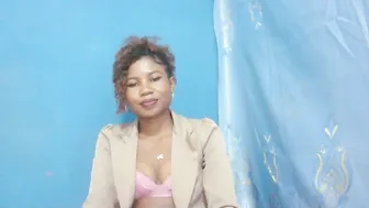 hasleyinah recorded nude video 1039560