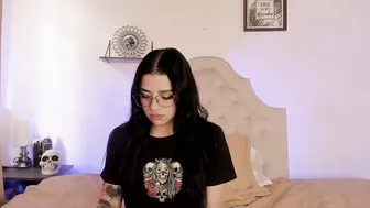 aliice_walker_ recorded nude video 104840