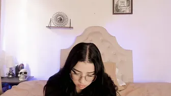 aliice_walker_ recorded nude video 104840