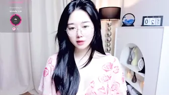 Miu99999 young xxx chat