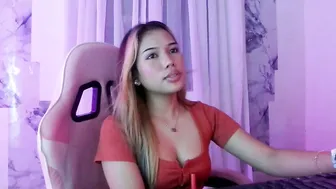 Ivory_babe nude chat 20 June 2026
