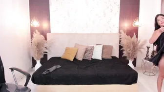 emy_ly nude cam 06-21-2026