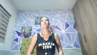 Hellen_maya bigass - 21 June 2026