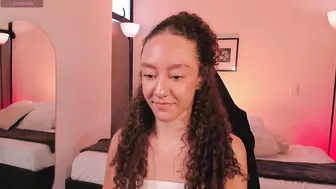 chloemoreti natural chat sex