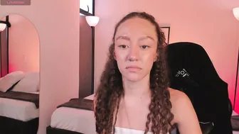 chloemoreti natural chat sex