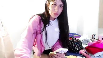 Doll_sary cam chat 06-22-2026