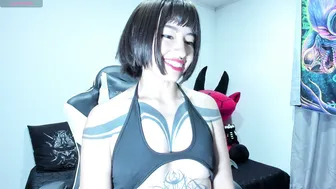 darkkittenuwu petite 06/22/2026