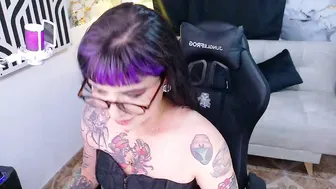 nova_kittyy chat sex cam (06-22-2026)
