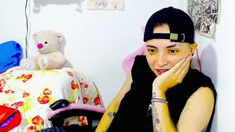 noah_martini recorded nude video 1042178