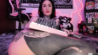 norenoub_ recorded nude video 1042280