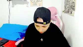 Noah_martini hot cam video (06-22-2026)