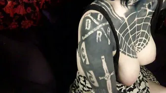 Farrahfindom bush 24-Jun-2026