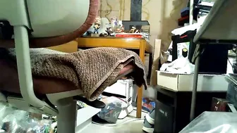skersnylon posing on webcam 24 June 2026