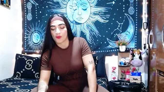 Kylie_capricorn 06/24/2026 latina