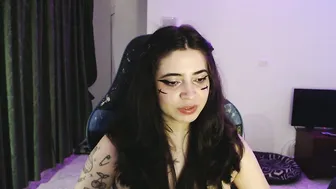 Annacrow smalltits chat cam sex