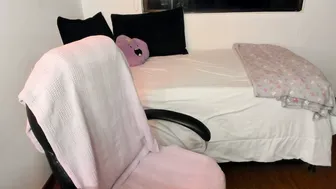Pixiedaemon cam porn video posing on webcam