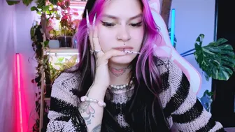 jelyaa saliva - (06-24-2026)
