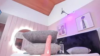 Izumi_mei horny amateur video 06/24/2026