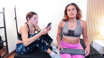 aliceandsia amateur cam 24-Jun-26