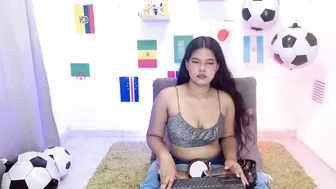 Sweett_val_ cam video 06-24-2026