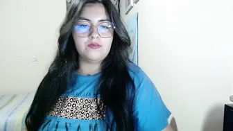 Alejandraa_33 sex cam 25 June 2026