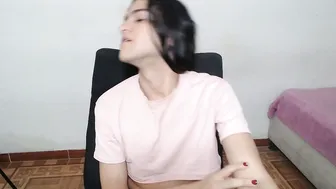 vivianalatin cum - (06/25/2026)