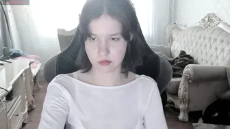 alyaska_yang skinny (06-25-2026)