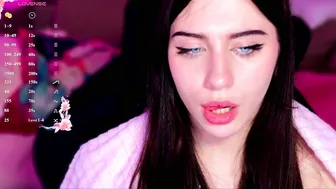 Lunawho skinny chat sex cam