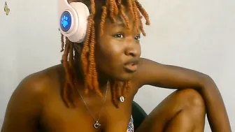 fariha_babyy ebony hot webcam video