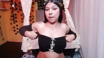 madisson768 nasty posing on cam