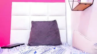Katecurvy_hot69 smalltits 06/26/2026