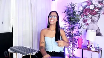 massielhot nude cam 26-Jun-26