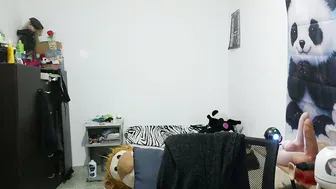 Curly_greeneyed cam sex porn - 06/27/2026