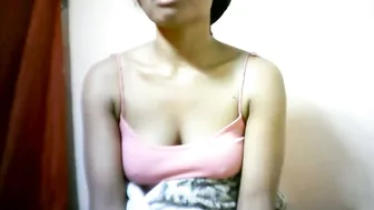 Sourayaa shavedpussy xxx video