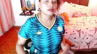 Domink_gilr webcam cam girl chat