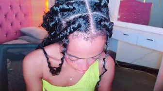 peneelopeecute posing on webcam 29-Jun-2026