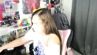 Elara_sunbeam twerk video cam