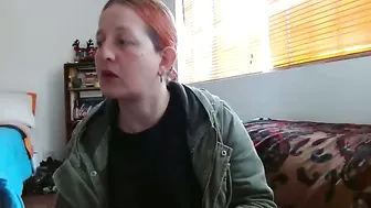 Viioletamora lovense stream