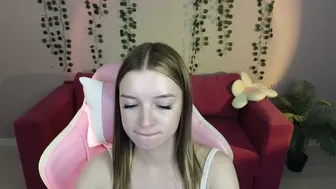 eva__thompson 01-Jul-26 smalltits