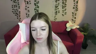 eva__thompson 01-Jul-26 smalltits