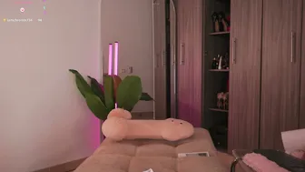 Kaaren17 fuckmachine sex cam chat