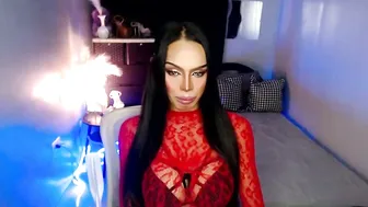 mikeyalawi03 recorded nude video 1050927